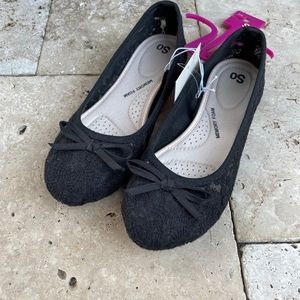 NWT So Black Flats Size W6.5